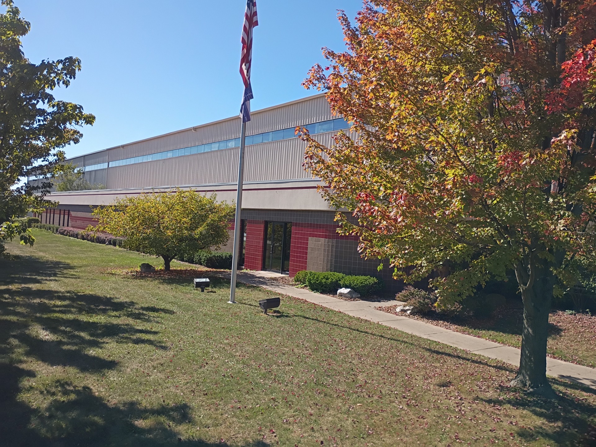 St. Clair HAAS - Exterior 2